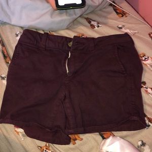 Maroon American eagle shorts
